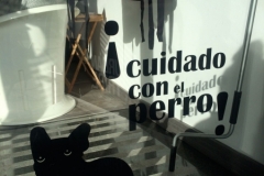 VINILO-DECORATIVO-PERRO