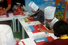 TALLER-INFANTIL-DECORACION-GALLETAS-