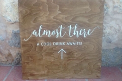 CARTELES MADERA+VINILO BLANCO 2